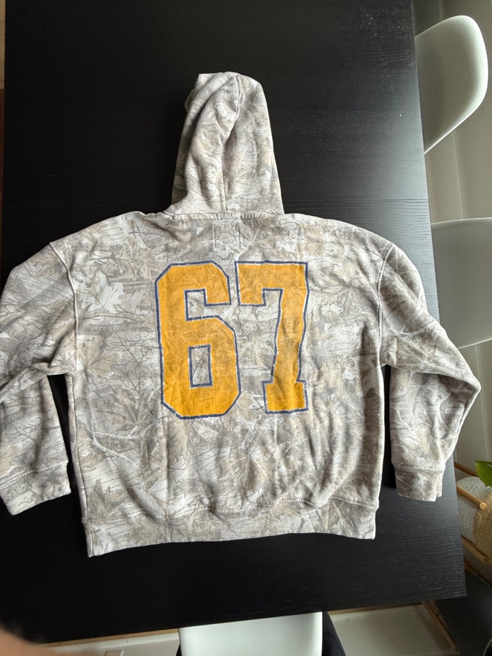 NWT Hollister West Virginia Mountaineers Boxy Camo Hoodie | Size XL - Picture 6 of 7